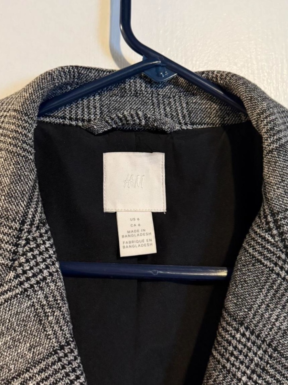 H&M gray and black plaid heavyweight double breasted blazer size 6 - Picture 2 of 6
